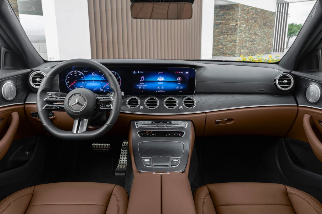 Mercedes E-Klasse interiør